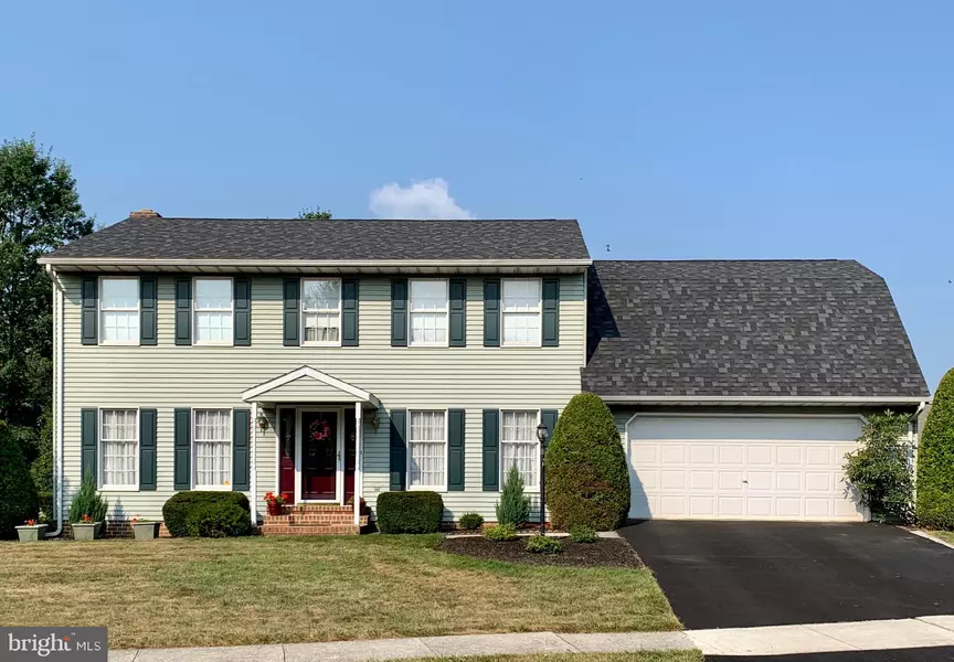 718 SUNHAVEN CIR, Mechanicsburg, PA 17055