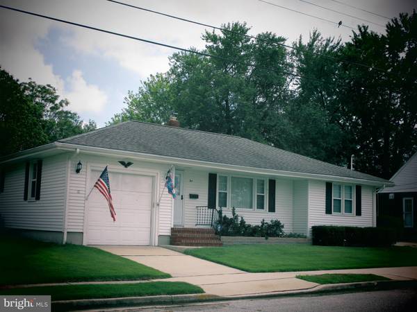 5 SPRUCE ST, Penns Grove, NJ 08069