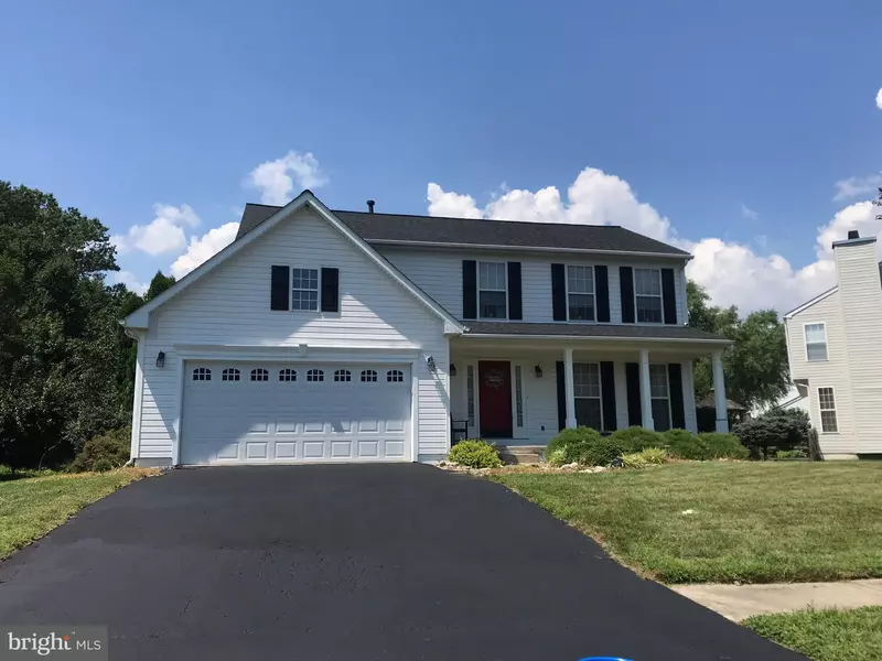 8 SIR BARTON CT, Newark, DE 19702