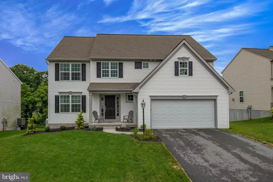 7 COPPERWOOD LN, Ephrata, PA 17522