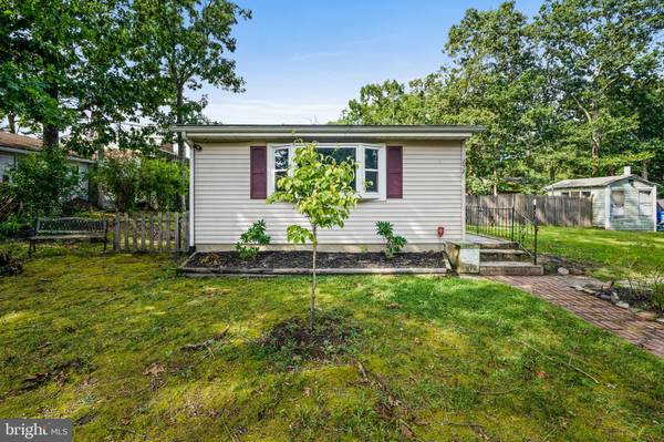 252 SASSAFRAS ST, Browns Mills, NJ 08015