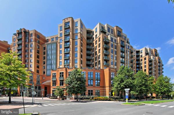 2720 S ARLINGTON MILL DR #305, Arlington, VA 22206