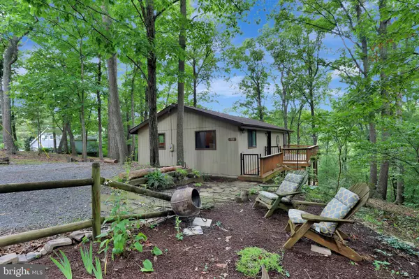 Gerrardstown, WV 25420,938 POSSUM HOLLOW TRL