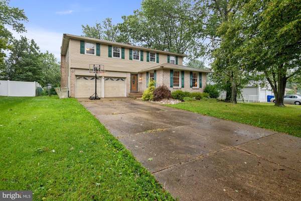 29 CANDLEWYCK WAY, Cherry Hill, NJ 08003