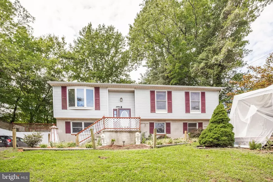 42249 MANOR DR, Mechanicsville, MD 20659