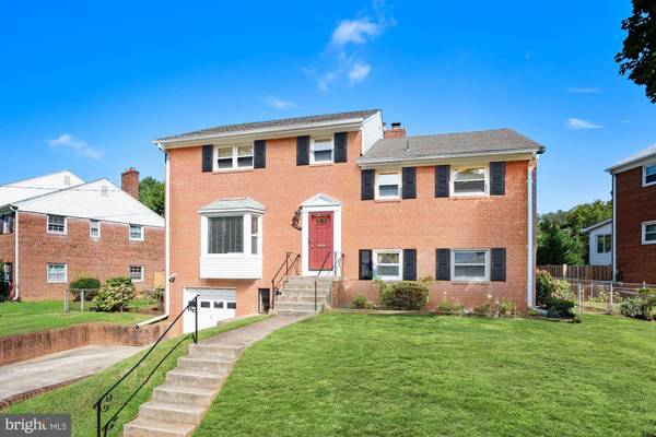 9824 BELHAVEN RD, Bethesda, MD 20817