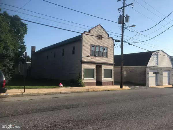 Topton, PA 19562,35 W FRANKLIN ST