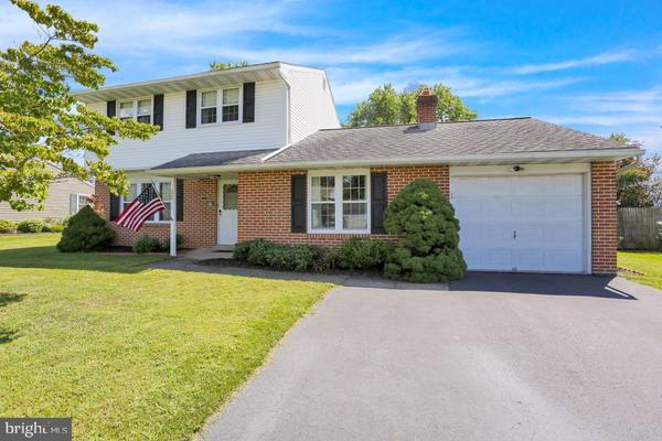 625 WISTERIA AVE, Reading, PA 19606