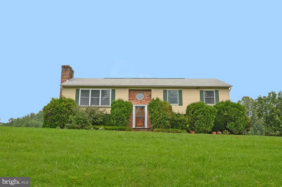 18691 SPRINGS RD, Jeffersonton, VA 22724