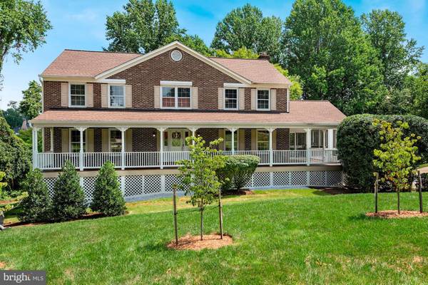 2813 RIFLE RIDGE RD, Oakton, VA 22124