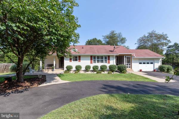 3257 HOLLY SPRINGS RD, Amissville, VA 20106