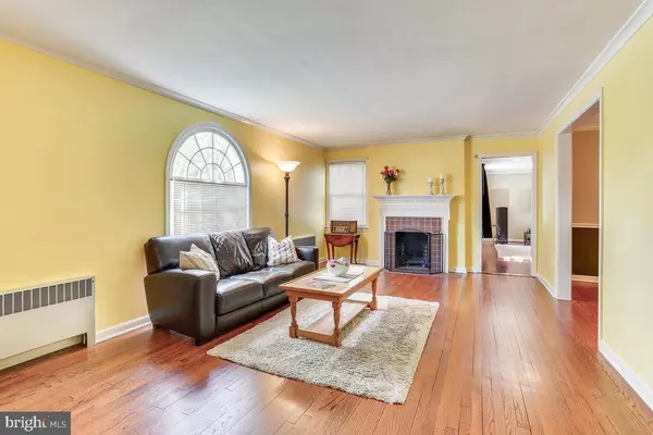 Ewing, NJ 08628,240 SULLIVAN WAY