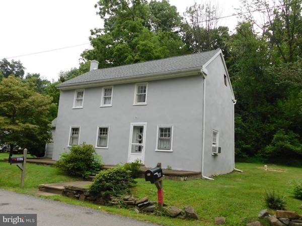 1047 MILL HILL RD, East Greenville, PA 18041