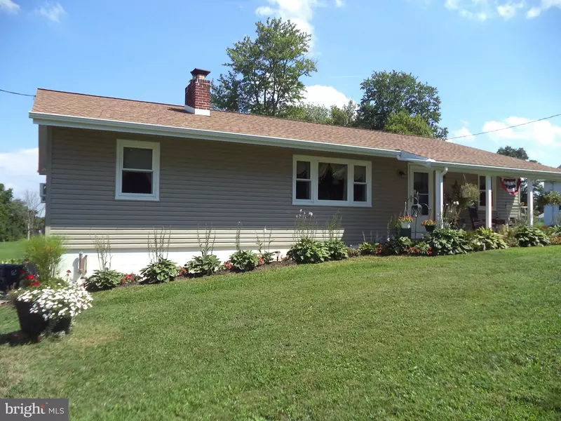 104 TOWN HILL RD, York Springs, PA 17372