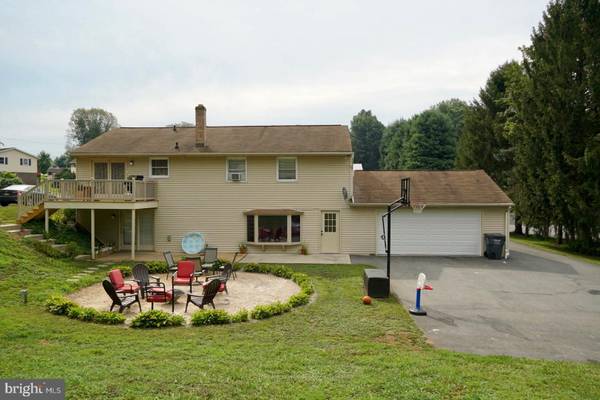 Millersville, PA 17551,9 WITMER TWIN LN