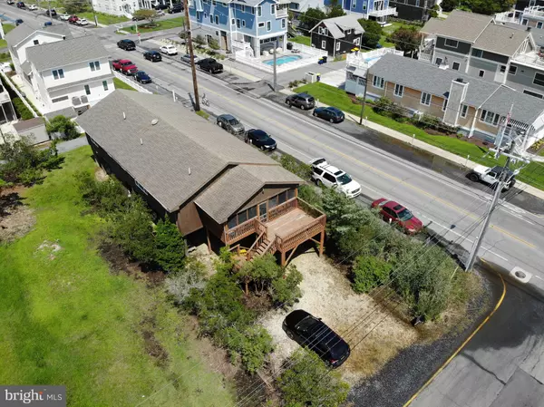 Bethany Beach, DE 19930,201 3RD ST