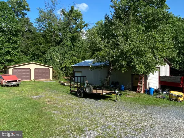 Enola, PA 17025,835 BELLE VISTA DR