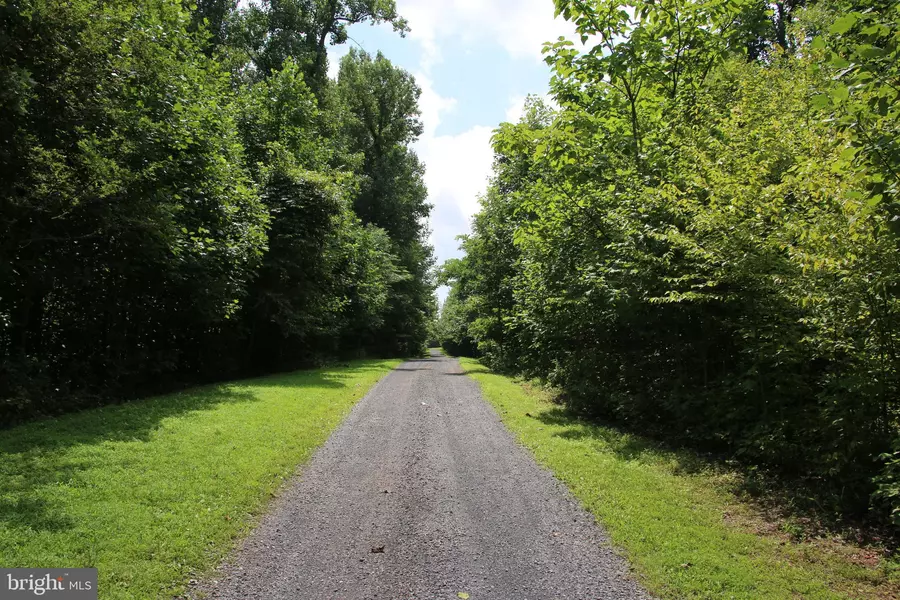 LEE RIDGE LANE, Chester Gap, VA 22623