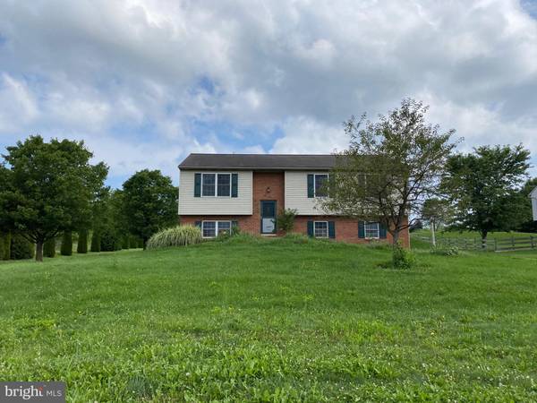 1222 MASTERSONVILLE RD, Manheim, PA 17545