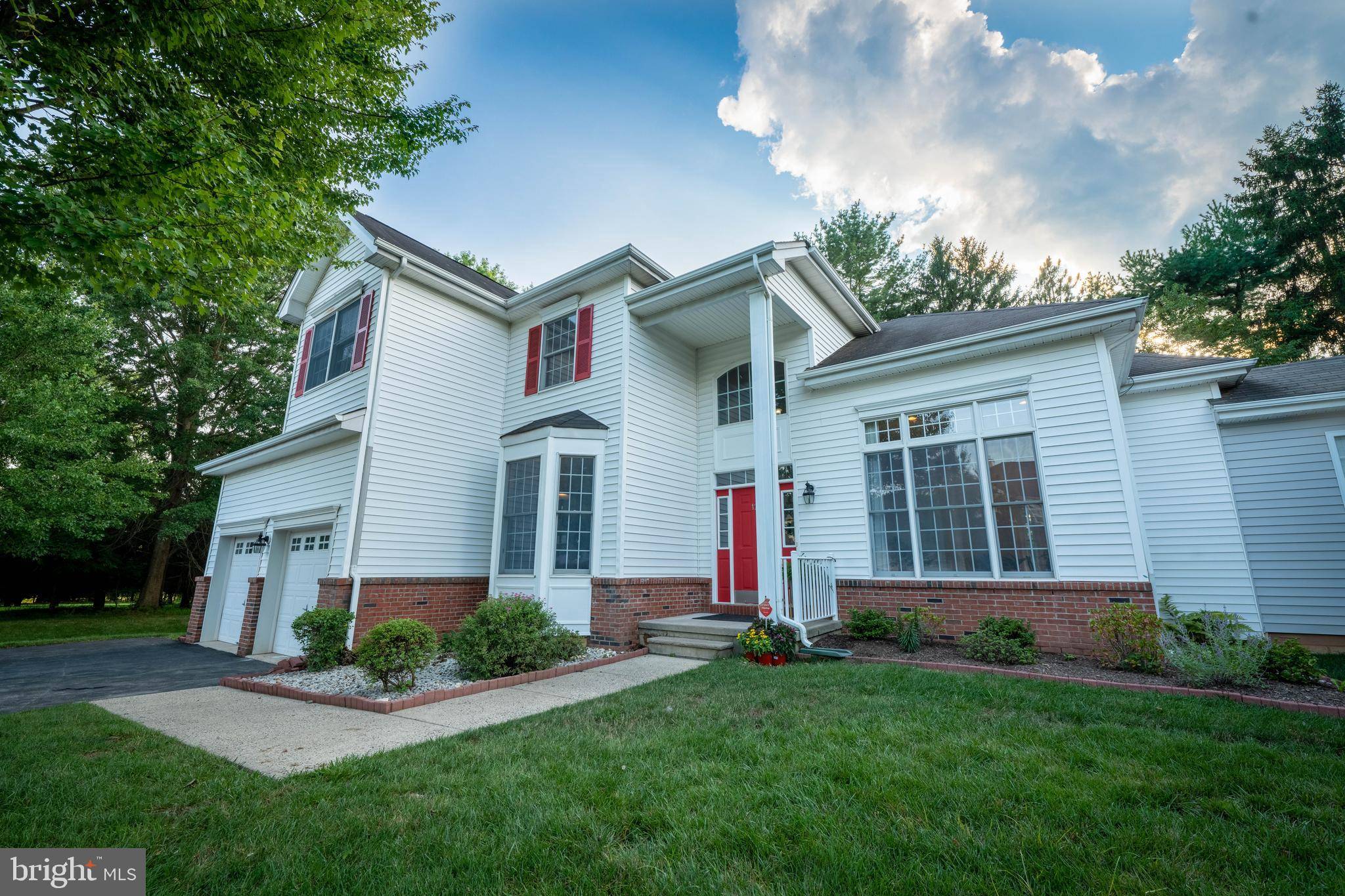 Flemington, NJ 08822,12 COLTS LN