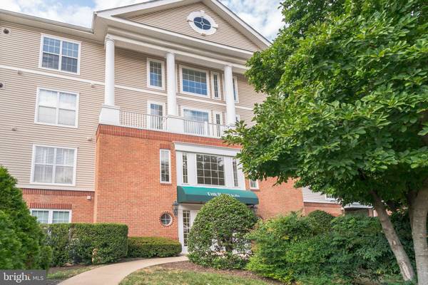 7000 FALLS REACH DR #402, Falls Church, VA 22043