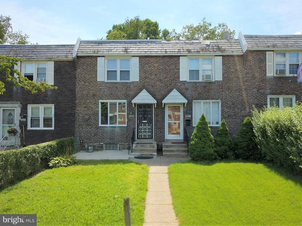 1042 S LYNBROOK RD, Darby, PA 19023