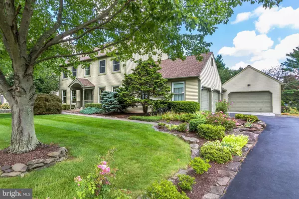 16 TRACY DR, Doylestown, PA 18901