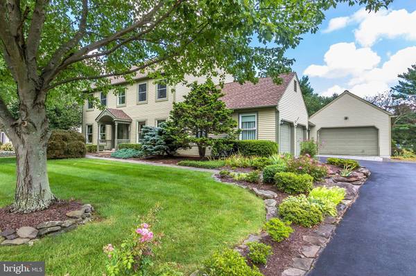 16 TRACY DR, Doylestown, PA 18901