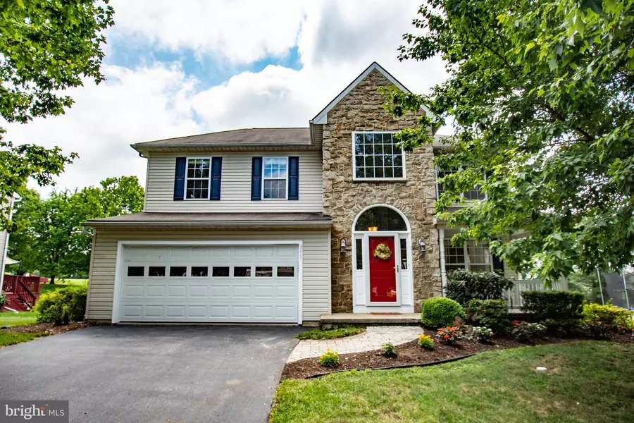 311 IVY LN, Coatesville, PA 19320