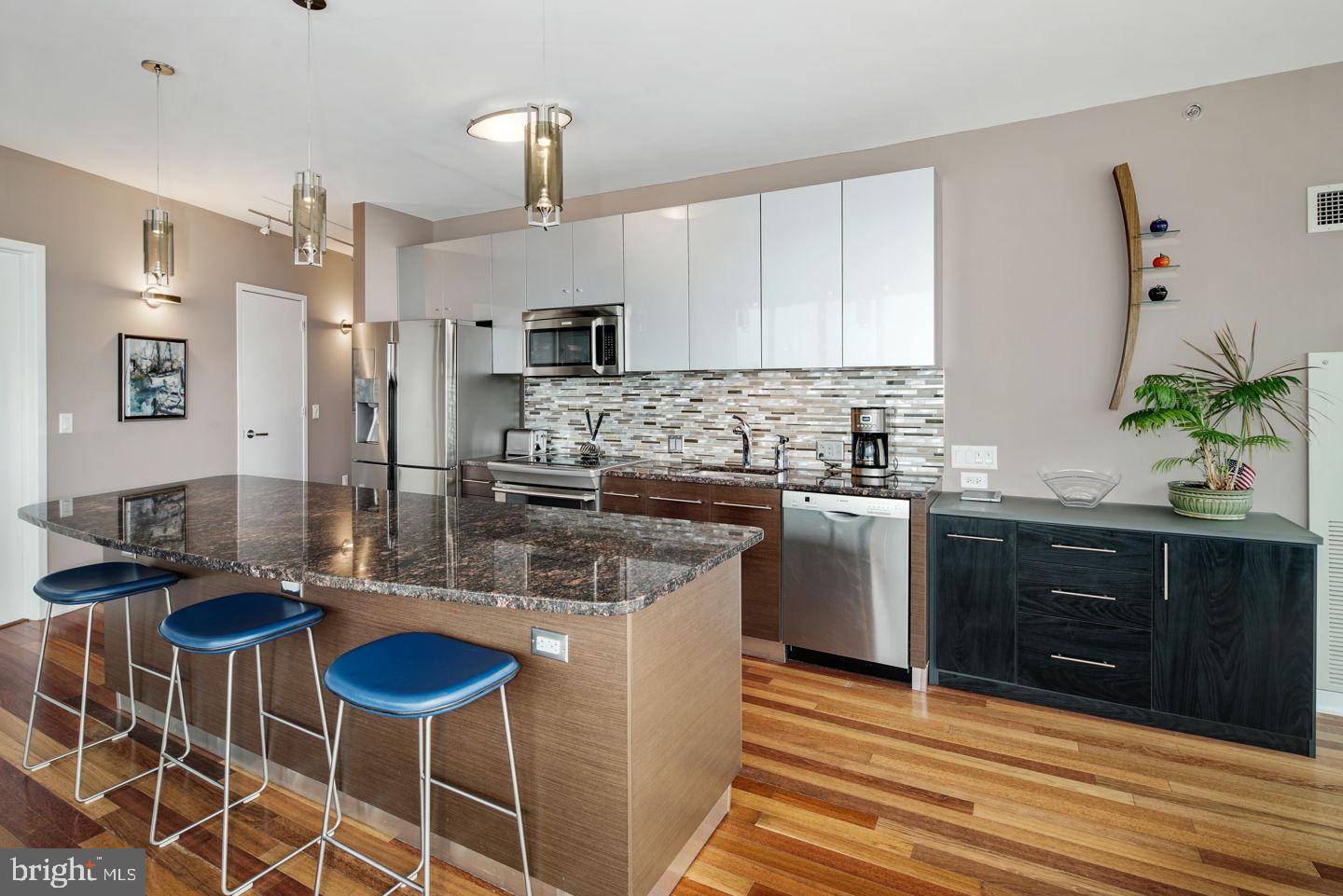 Philadelphia, PA 19103,2101 MARKET ST #3102