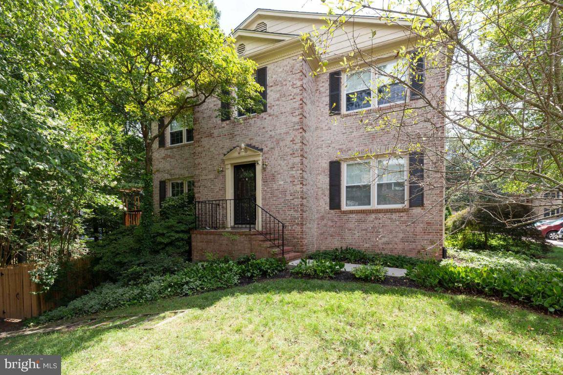 Springfield, VA 22153,9411 PARK HUNT CT