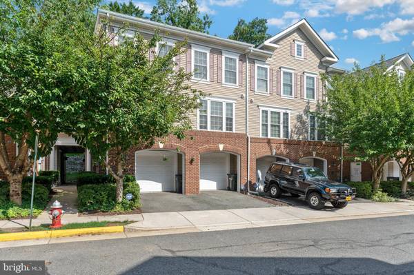 7117 MASON GROVE CT #6, Alexandria, VA 22306