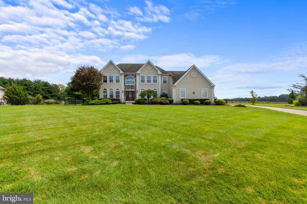 9 WINDY ACRES DR, Sewell, NJ 08080