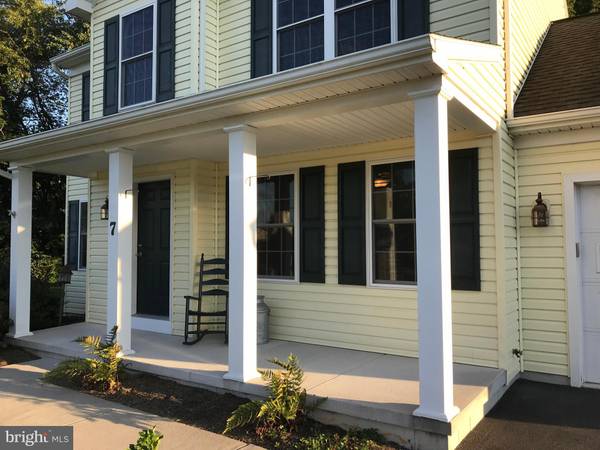 Myerstown, PA 17067,7 THISTLE CT