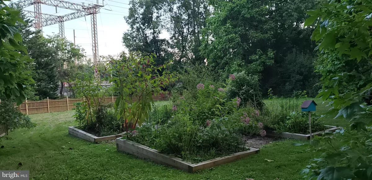 Bowie, MD 20716,8600 MAPLE AVE