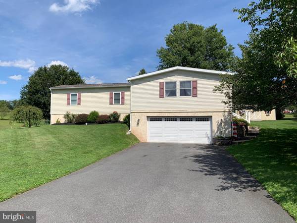 Mohnton, PA 19540,1679 WYOMISSING RD