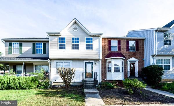 7102 FLAG HARBOR DR, District Heights, MD 20747