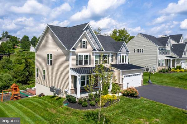 West Chester, PA 19380,1508 N SILVERBARK LN