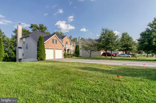 Laurel, MD 20707,14121 RIVERBIRCH CT