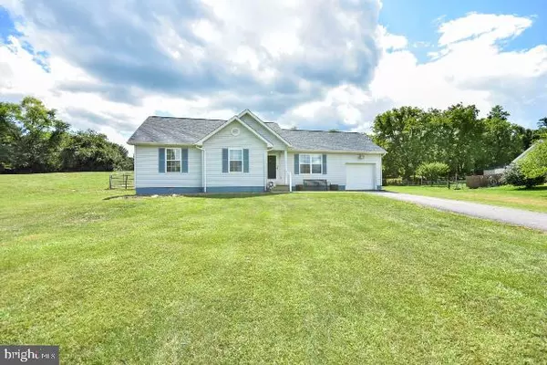 197 HEAVENLY, Hedgesville, WV 25427