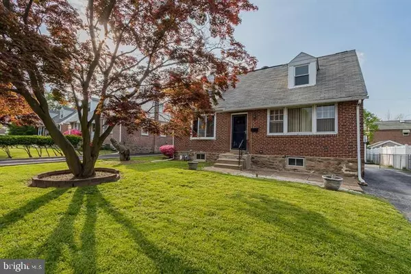 437 E RIVELY AVE, Aldan, PA 19018