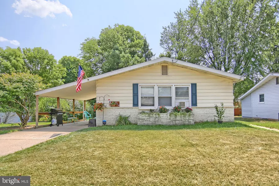 4714 DELBROOK RD, Mechanicsburg, PA 17050