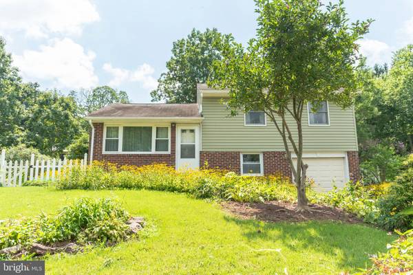 464 ADRIAN RD, Collegeville, PA 19426