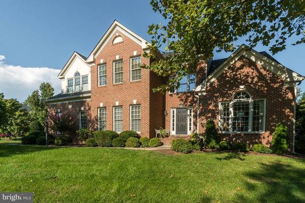 2565 FOX HOUND CT, Herndon, VA 20171