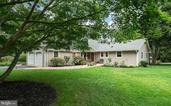 Princeton Junction, NJ 08550,1 CHANNING WAY