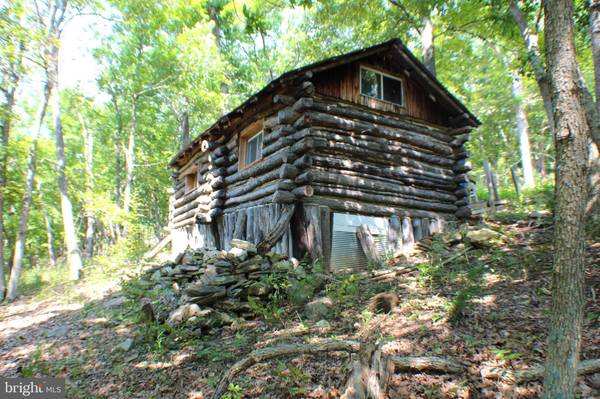 2254 HIGH KNOB RD, Old Fields, WV 26845