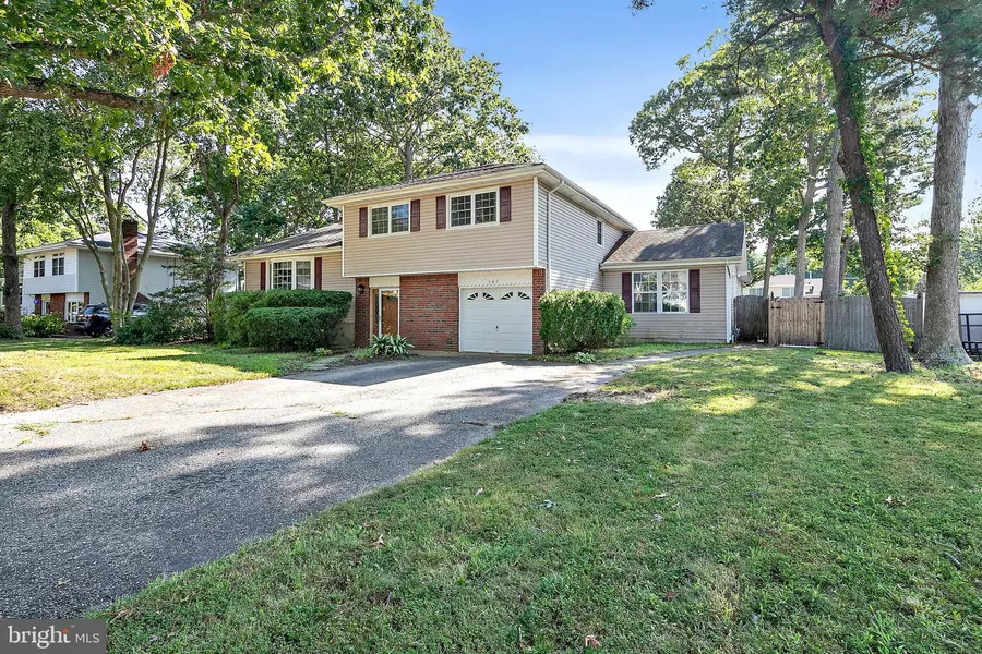 545 HARDWOOD DR, Lanoka Harbor, NJ 08734