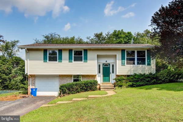 716 FRANLYN DR, Dallastown, PA 17313