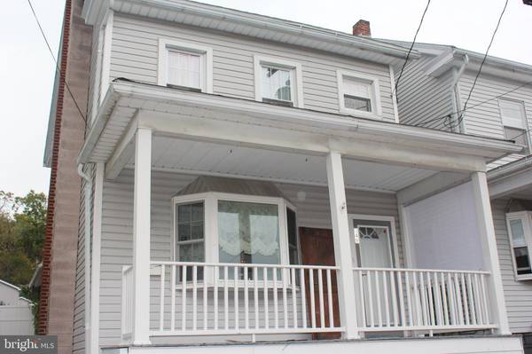 349 W BROAD ST, Williamstown, PA 17098