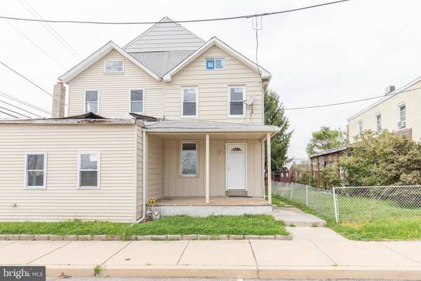 16 W 7TH ST, Marcus Hook, PA 19061